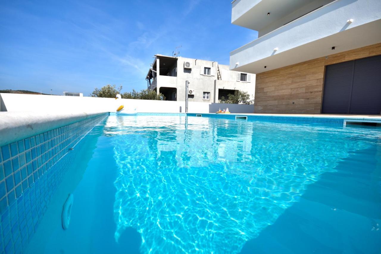 Marina Apartment