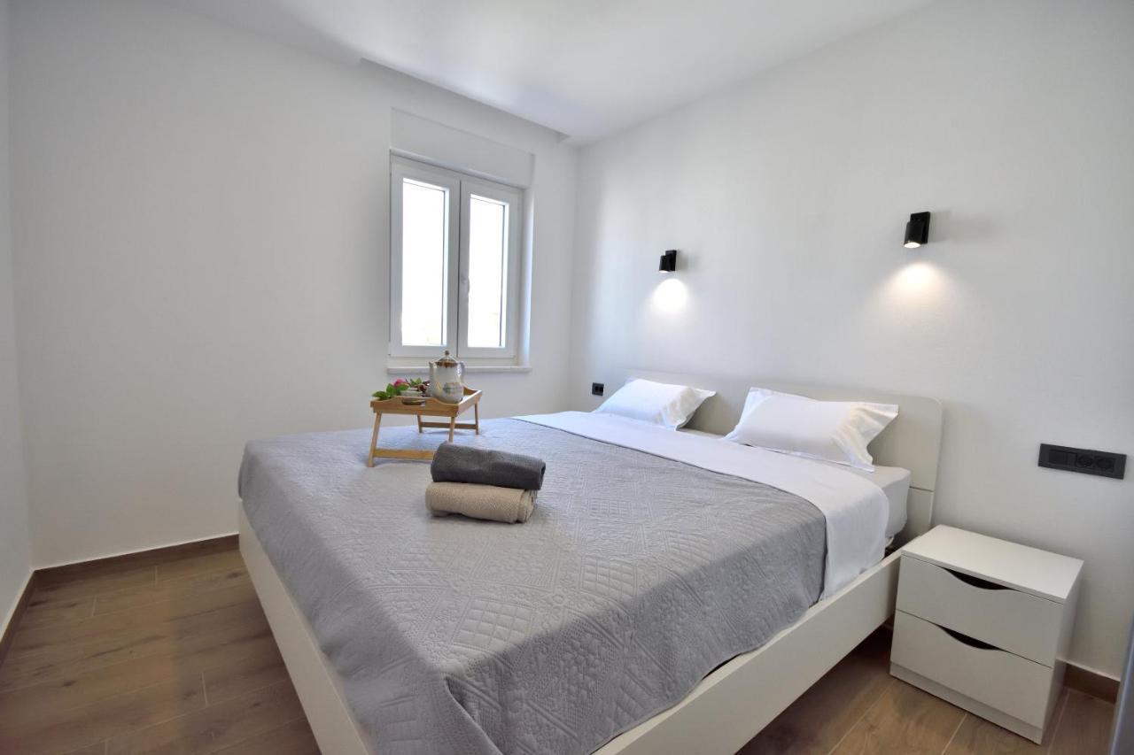 Marina Apartment