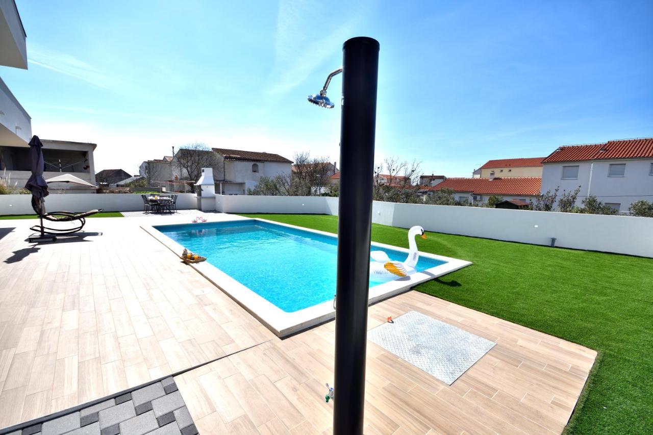 Marina Apartment *